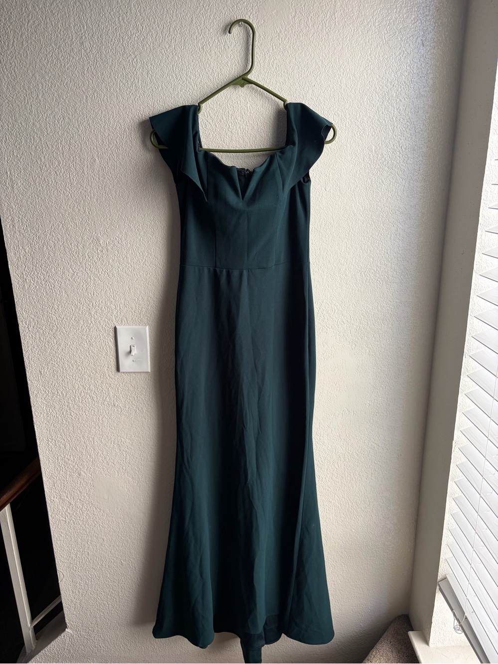 Betsy & Adam Dark Green Off-Shoulder Maxi Dress